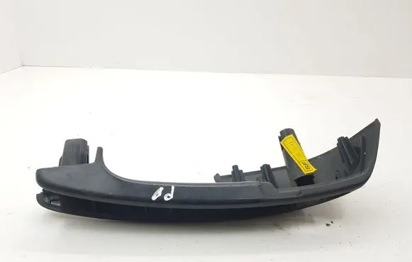 Chevrolet Captiva Front door interior handle trim 