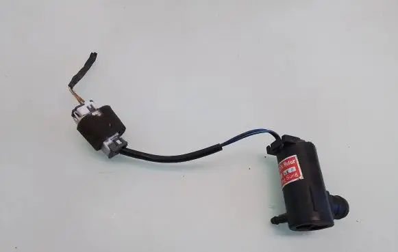 KIA Sportage Windscreen/windshield washer pump