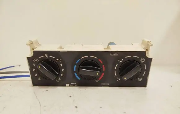 Citroen Berlingo Climate control unit 030807DA 20071010 030807UA