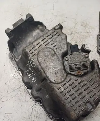 Volkswagen Golf V Oil sump 03C103603T