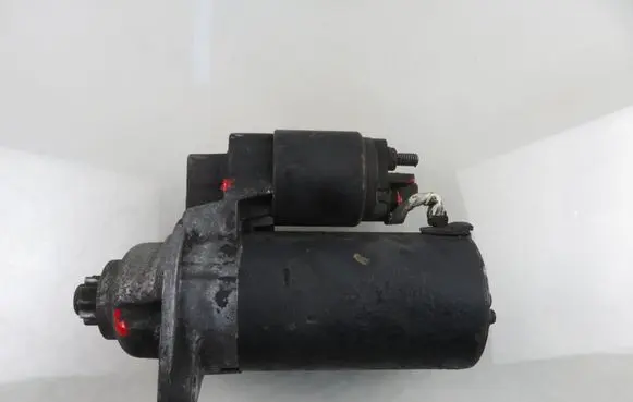 Volkswagen PASSAT B4 Starter motor