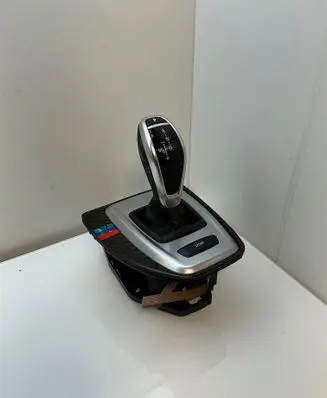BMW 5 E60 E61 Gear shifter/selector 9213650