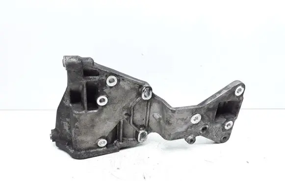Volvo XC60 Generator/alternator bracket 31316673