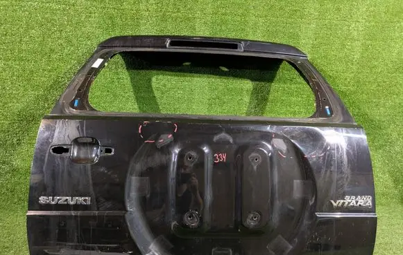 Suzuki Grand Vitara II Truck tailgate