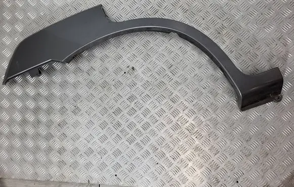 Hyundai Terracan Rear arch trim 