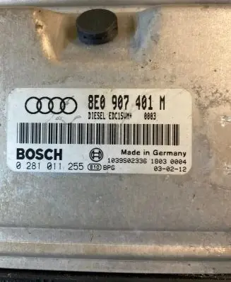 Audi A6 S6 C5 4B Engine control unit/module 8E0907401M 1039S02336 0281011255