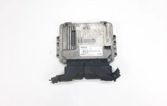 Alfa Romeo Giulietta Engine control unit/module 51896962