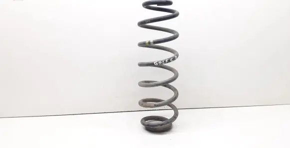 Volkswagen Golf V Rear coil spring