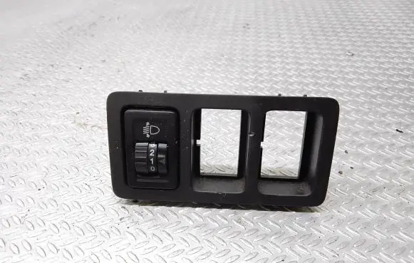 Suzuki Grand Vitara II Headlight level height control switch R23463