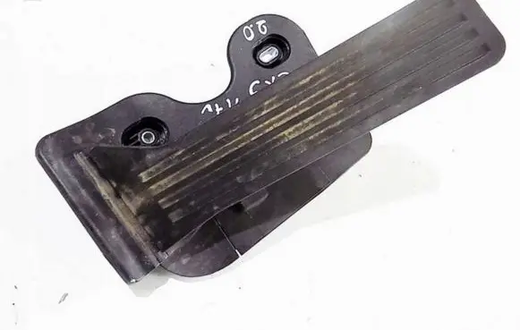 Mazda CX-3 Accelerator throttle pedal GHP941600F