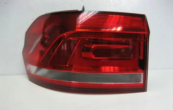 Volkswagen Touran II Rear/tail lights 5TA945095A