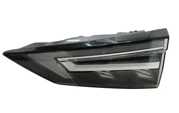 Nissan Qashqai J12 Rear/tail lights 26550HN27A 01711102AB 2SD3054