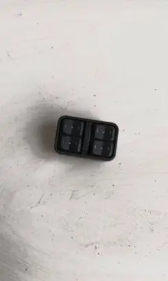 Opel Zafira A Electric window control switch 13363401 90561086