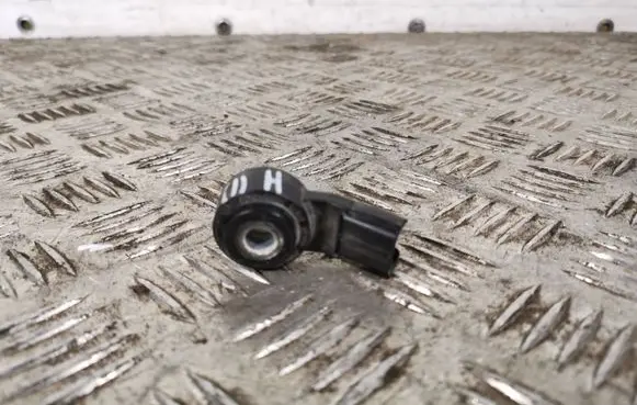 Toyota RAV 4 (XA50) Detonation knock sensor 1710001052 8961520090