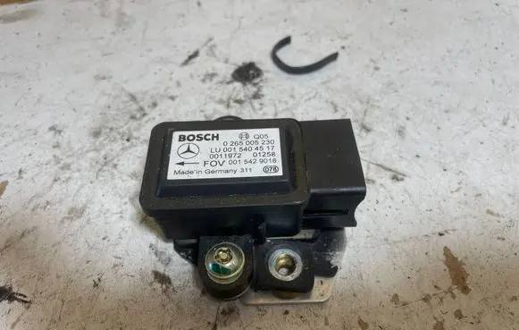 Mercedes-Benz S W220 ESP acceleration yaw rate sensor 0265005230 0011972 0015429018