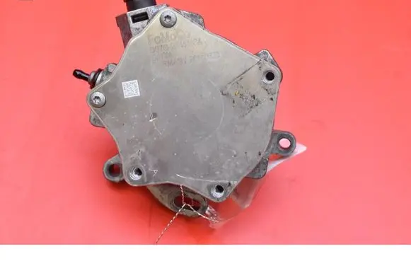 Ford Mondeo MK IV Vacuum pump DS7G2A451CA