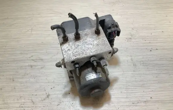 Toyota Camry ABS Pump 4451033070 1330004030