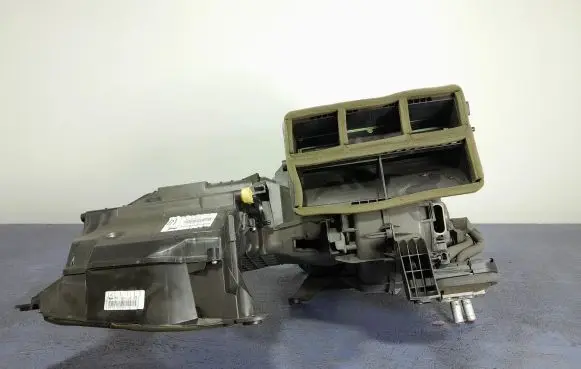 Interior heater climate box assembly
