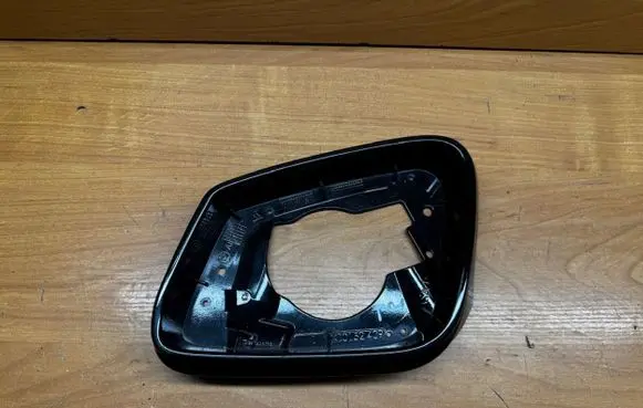 BMW 6 F06 Gran coupe Plastic wing mirror trim cover c0152409