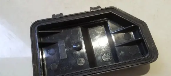 Ford Focus Headlight/headlamp dust cover