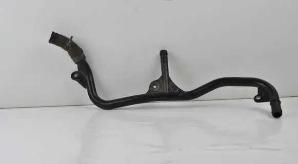 Volkswagen Golf VII Engine coolant pipe/hose 05E121070