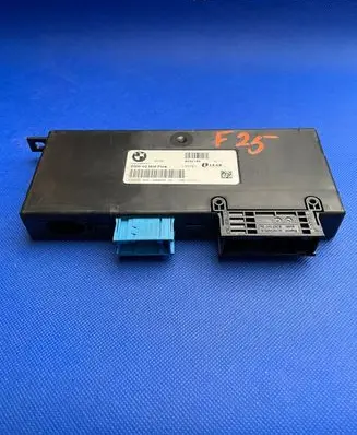 BMW X3 F25 Gateway control module 9232163 103721