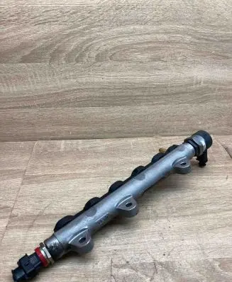 Renault Laguna III Fuel main line pipe 8200842432 8200610770