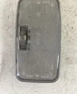 Toyota Yaris Rear seat light