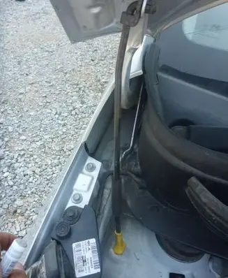 Hyundai i10 Engine bonnet/hood prop rod/strut 