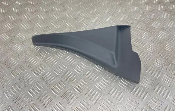 Dashboard side end trim