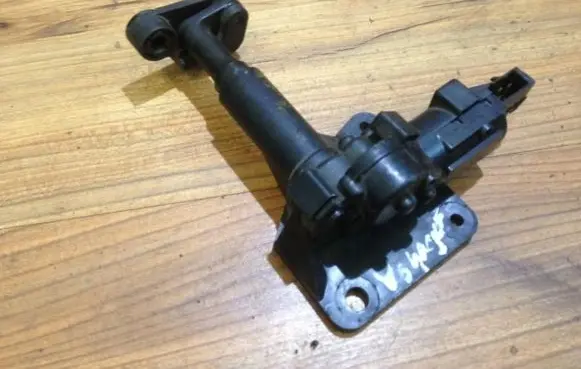 Chrysler Voyager Vent window/glass motor 04717606ab