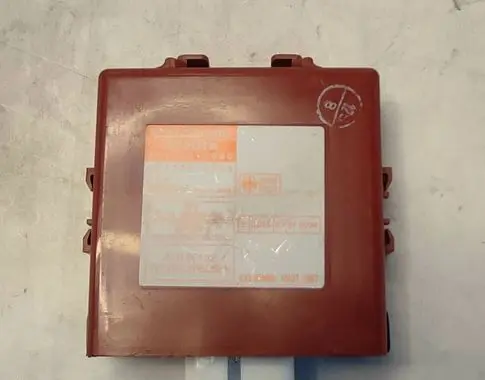 Toyota Corolla E110 Central locking relay 89741-12080 8974112080