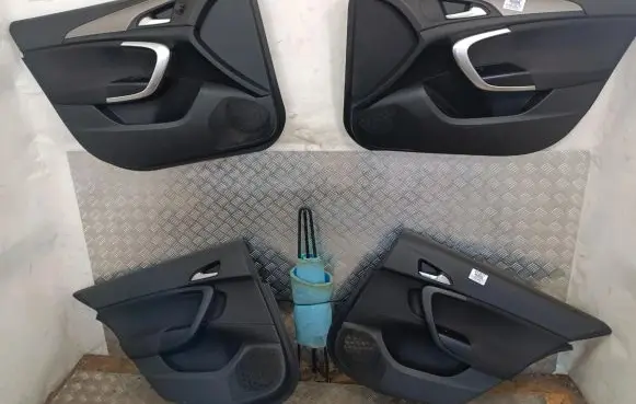 Opel Insignia A Door card panel trim set 