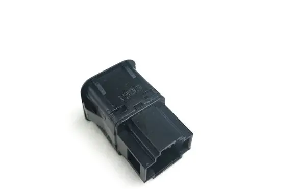Volkswagen PASSAT B5 Fuel tank opening switch 3b0959893a