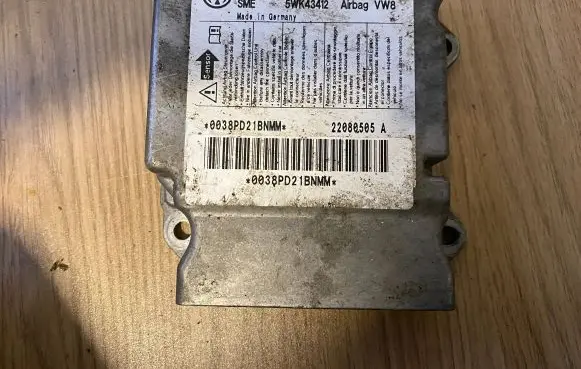 Volkswagen Golf V Airbag control unit/module 1K0909605T 5WK43412 0038PD21BNMM