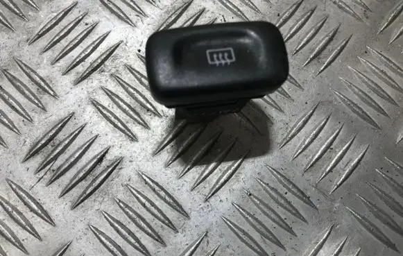 Nissan Primera Windscreen/window heater switch