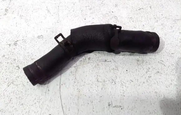 Hyundai Santa Fe Engine coolant pipe/hose