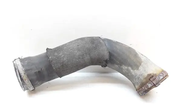Volvo V70 Intercooler hose/pipe