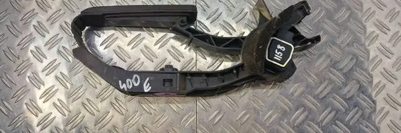 Mercedes-Benz E W211 Accelerator throttle pedal A2113000404