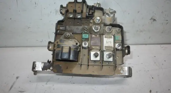 Opel Vivaro Positive wiring loom 