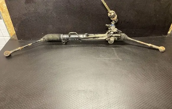 Nissan X-Trail T30 Steering rack