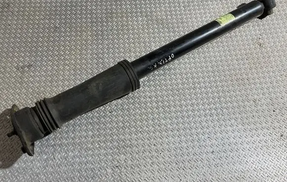 KIA Optima Rear shock absorber/damper 55311A8870