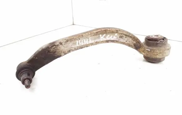 Volkswagen PASSAT B5.5 Front control arm