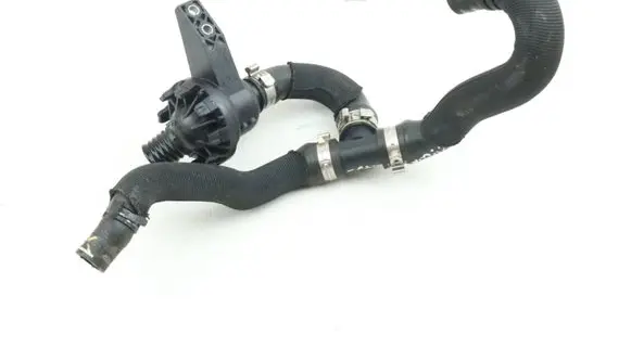 BMW i3 Engine coolant pipe/hose 8530102