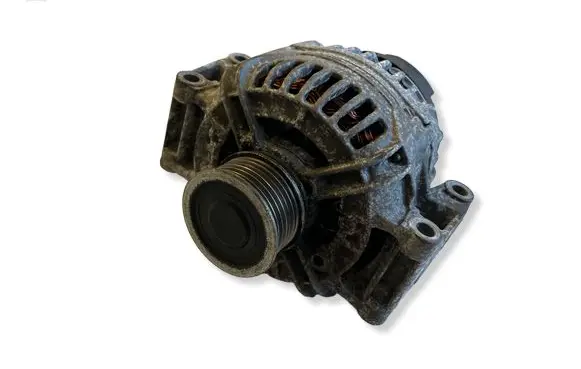 Audi TT TTS Mk2 Generator/alternator 06B903016AB 0124525088