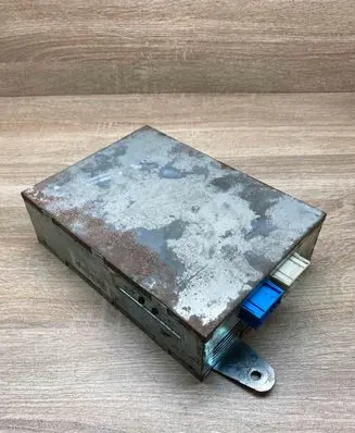 BMW 5 E39 Video control module 6906923