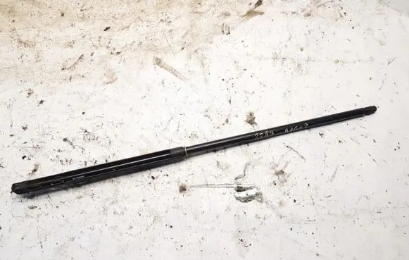 Nissan Serena Tailgate/trunk strut/damper