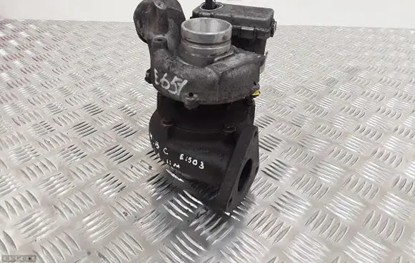 Mercedes-Benz C W204 Turbo a6510900086