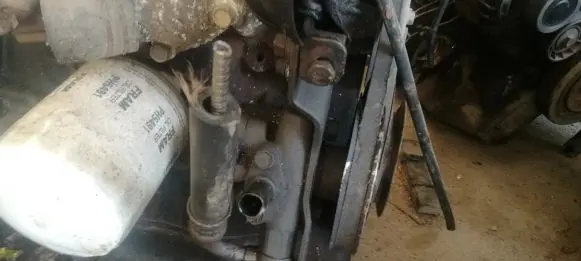 Nissan Almera Power steering pump