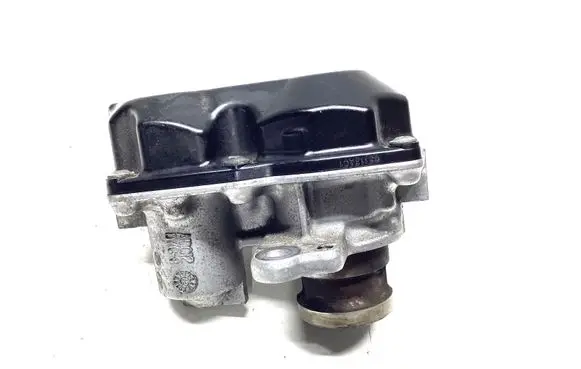 Nissan Qashqai EGR valve 147101478R H8201061904
